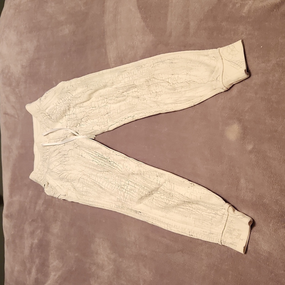 Lululemon warm down crackle print joggers